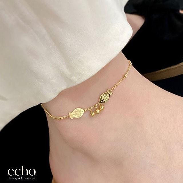 Gold Tone Lucky Fish Charm Anklet • Oriental Design