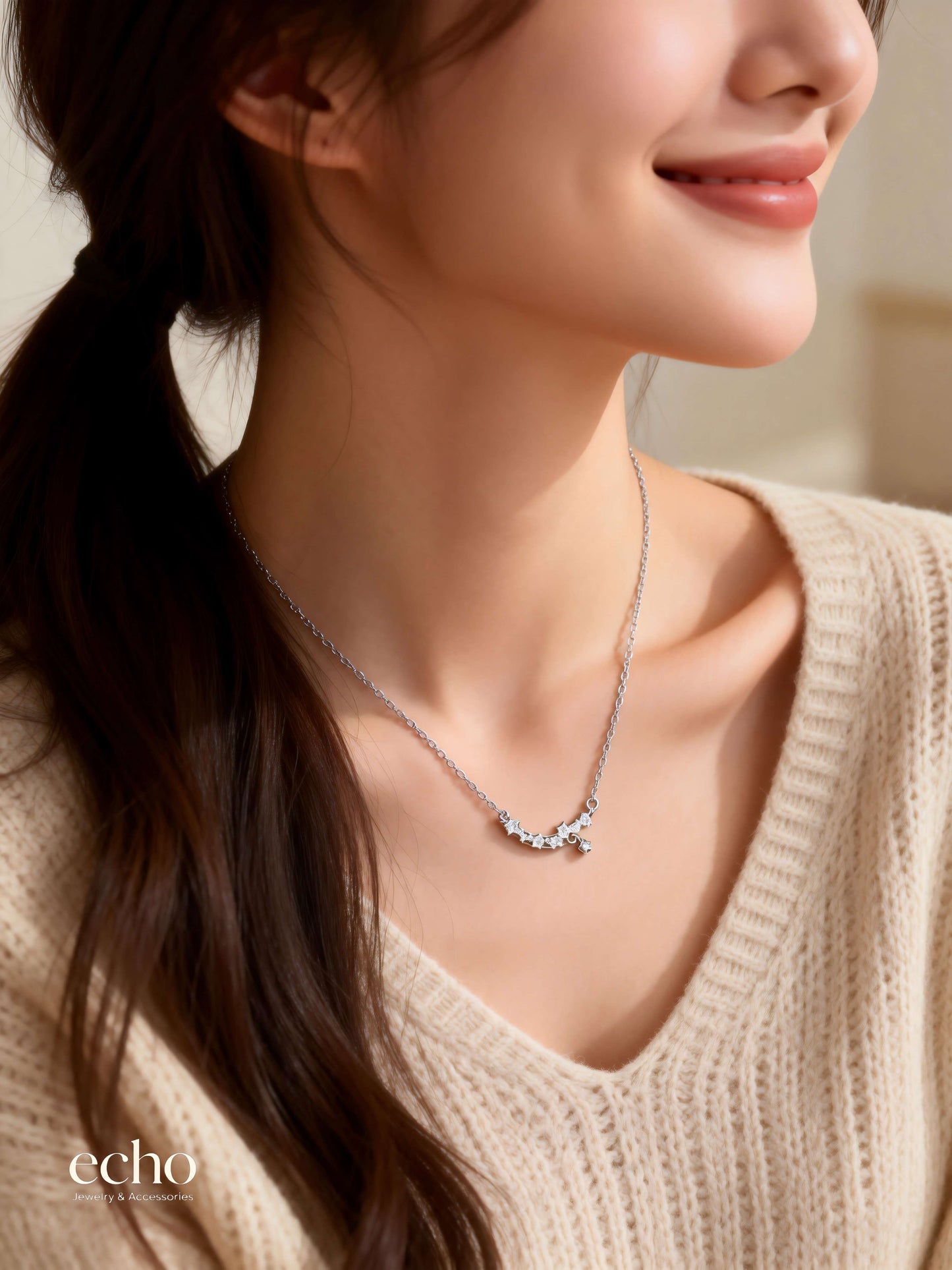 Delicate Silver Pendant Necklace